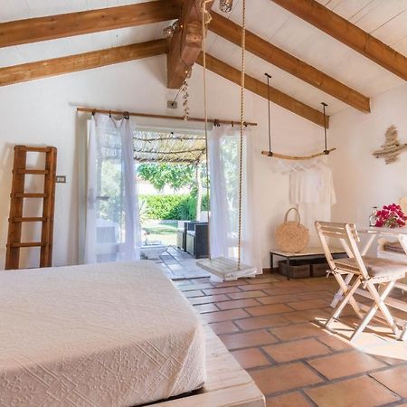 Deppy Cottage Porto Columbu - Perd'E Sali Zewnętrze zdjęcie