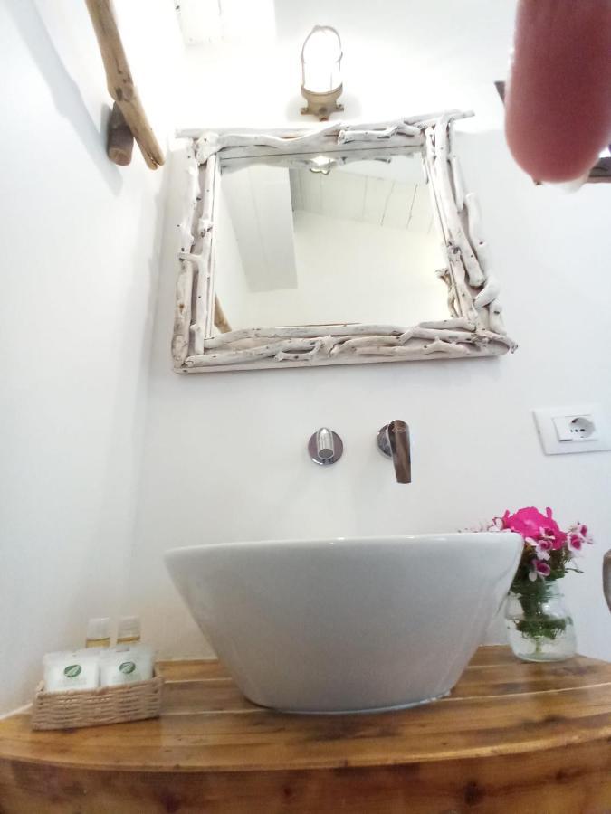 Deppy Cottage Porto Columbu - Perd'E Sali Zewnętrze zdjęcie