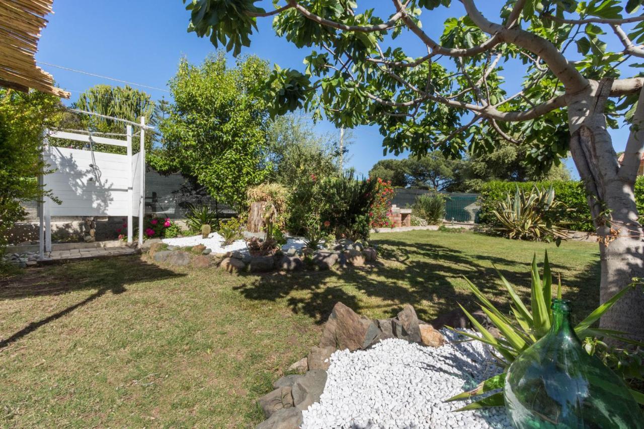 Deppy Cottage Porto Columbu - Perd'E Sali Zewnętrze zdjęcie
